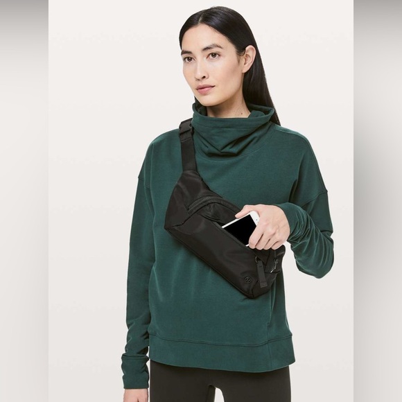 Lululemon On The Beat Belt Bag Black 4.5L - Picture 1 of 12